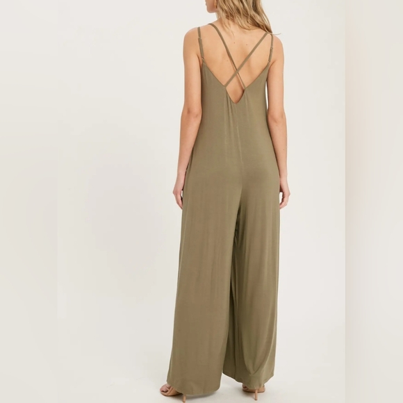 #01 FINAL PRICE 🛑L FABULOUS Criss-Cross Back Wide Leg Jumpsuit - Picture 16 of 16